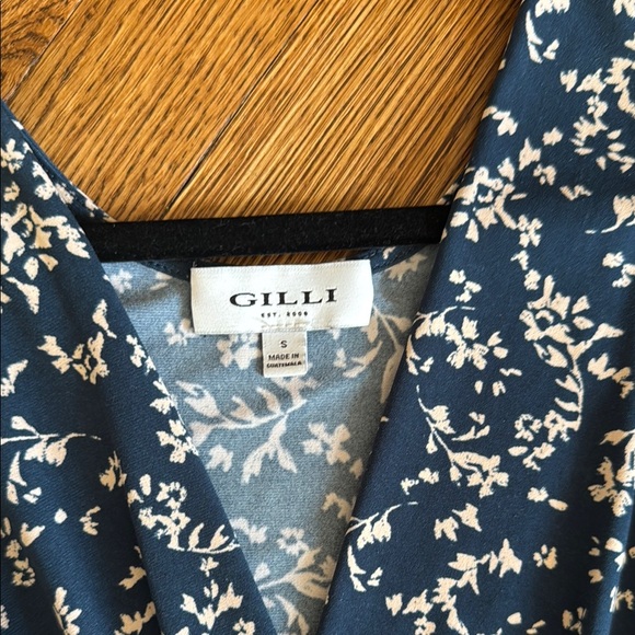 Floral Jumpsuit in Blue and White - Picture 3 of 4